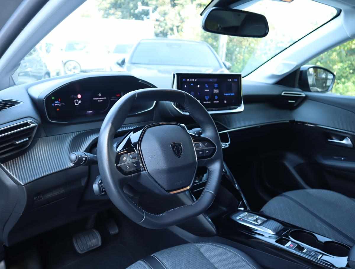 peugeot-208-1-2-puretech-2024-gasolina-1199cc