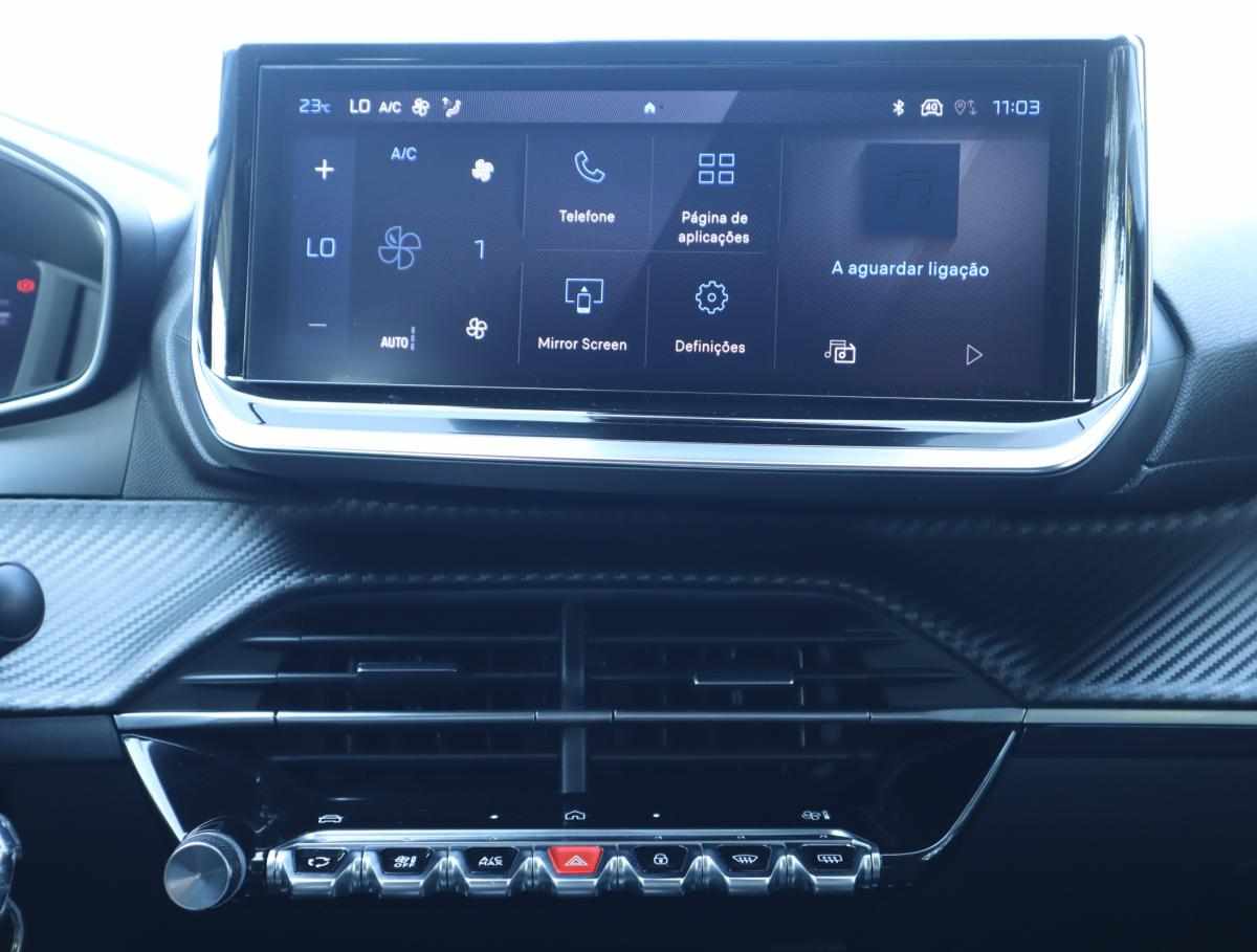peugeot-208-1-2-puretech-2024-gasolina-1199cc