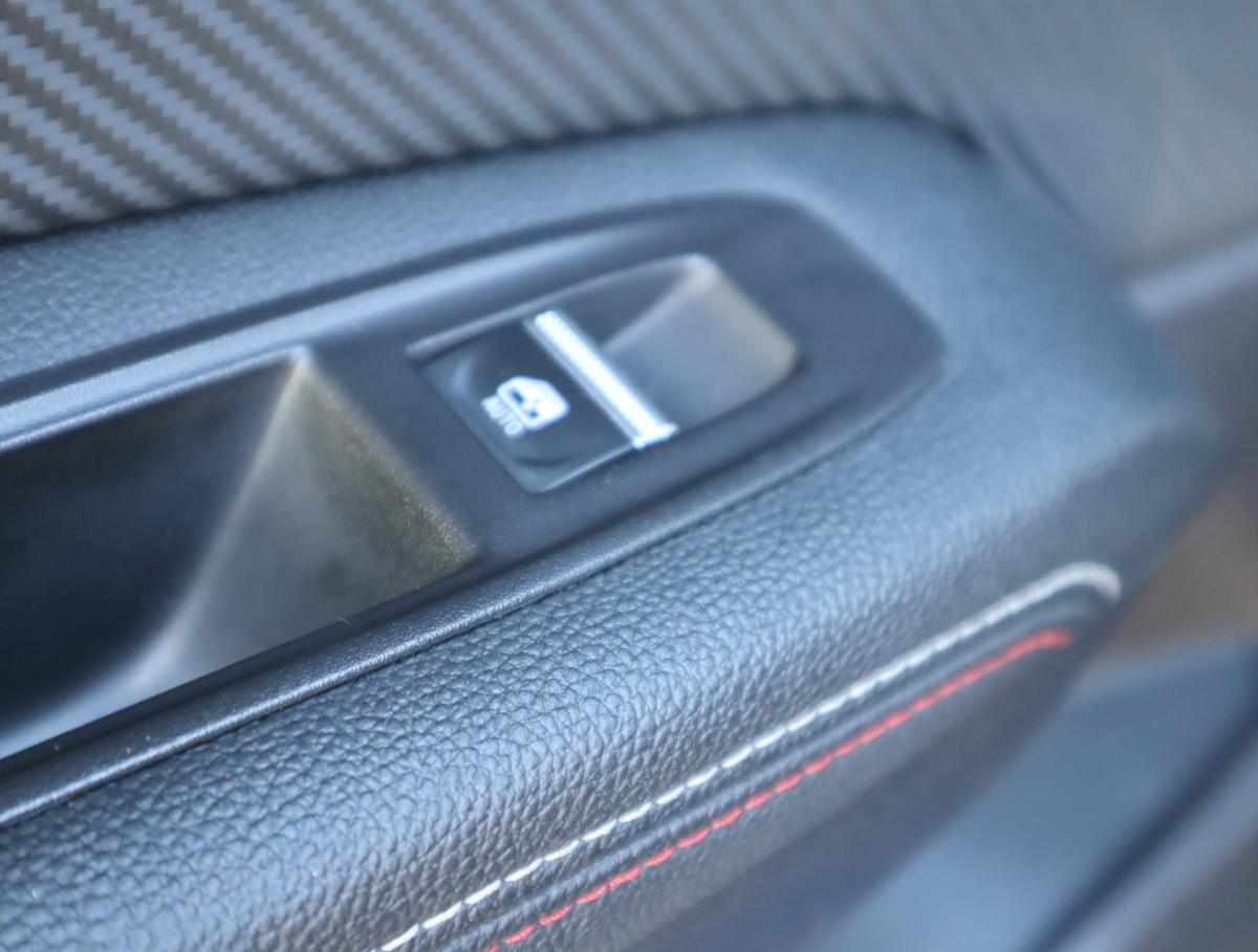 renault-captur-1-0-tce-2022-gasolina-999cc