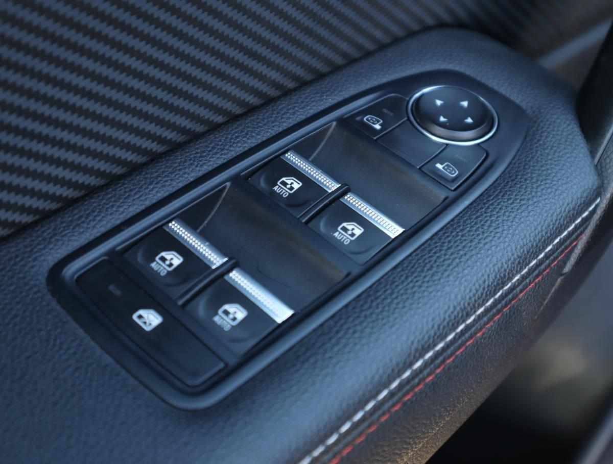 renault-captur-1-0-tce-2022-gasolina-999cc