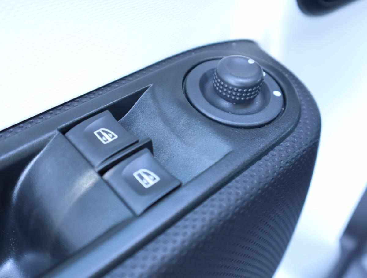 renault-twingo-1-0-sce-2021-gasolina-999cc