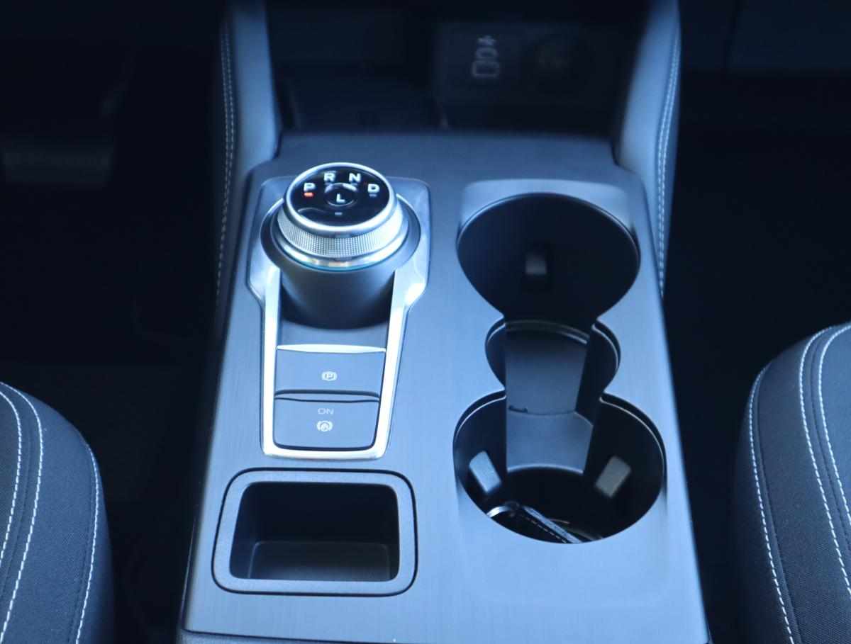 ford-kuga-2-5-phev-2025-gasolina-2488cc