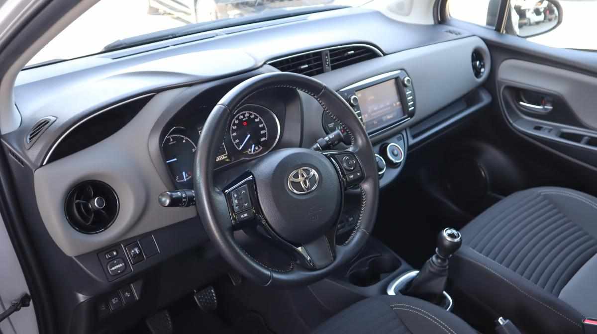 toyota-yaris-1-4-d-4d-2017-diesel-1364cc