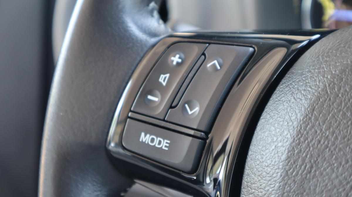 toyota-yaris-1-4-d-4d-2017-diesel-1364cc