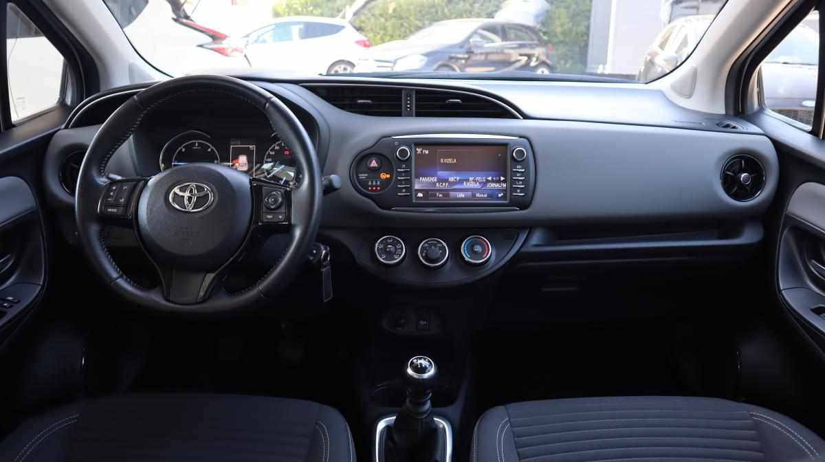 toyota-yaris-1-4-d-4d-2017-diesel-1364cc