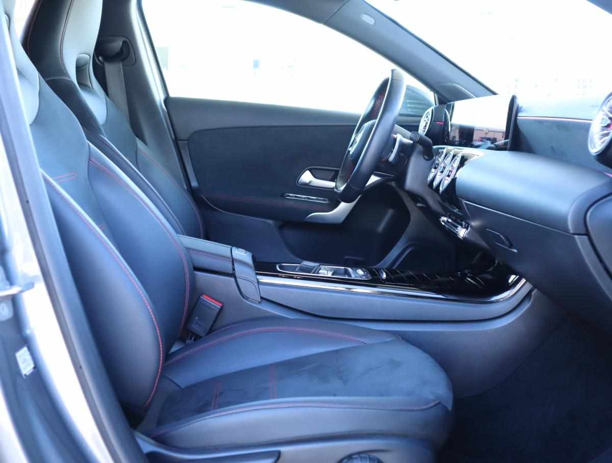mercedes-benz-classe-a-a-200-1-3-2024-gasolina-1332cc