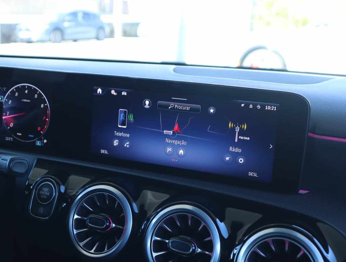 mercedes-benz-classe-a-a-200-1-3-2024-gasolina-1332cc