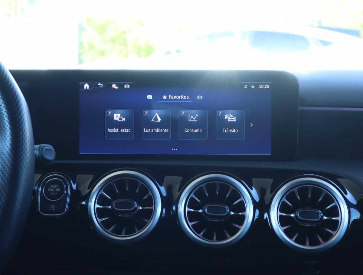 mercedes-benz-classe-a-a-200-1-3-2024-gasolina-1332cc