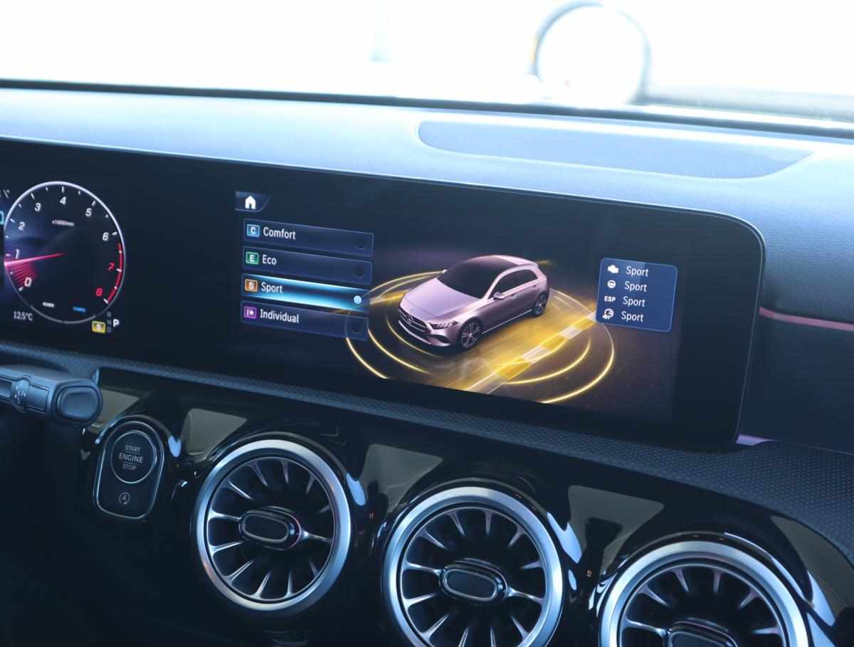mercedes-benz-classe-a-a-200-1-3-2024-gasolina-1332cc