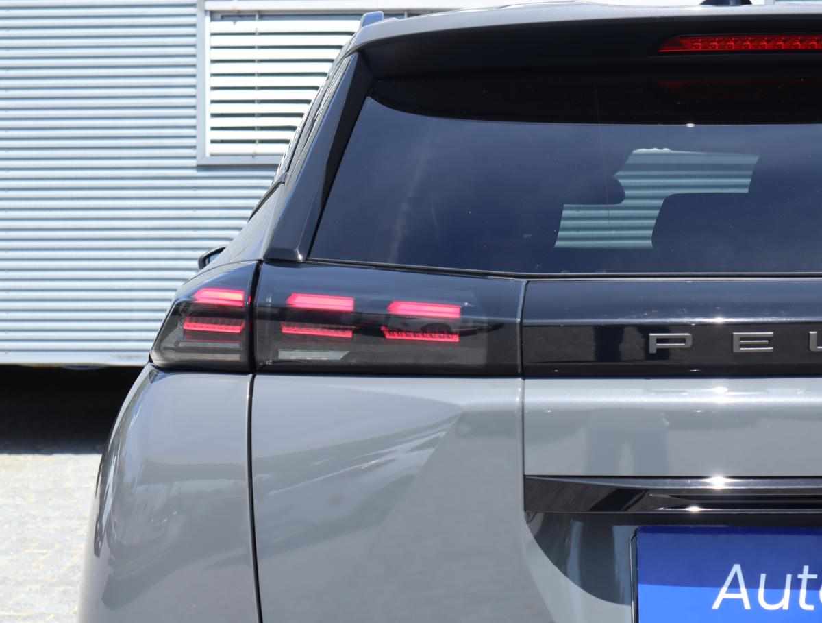 peugeot-2008-1-2-puretech-2025-gasolina-1199cc