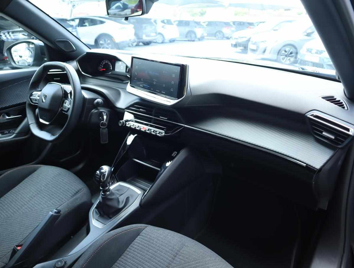 peugeot-2008-1-2-puretech-2025-gasolina-1199cc