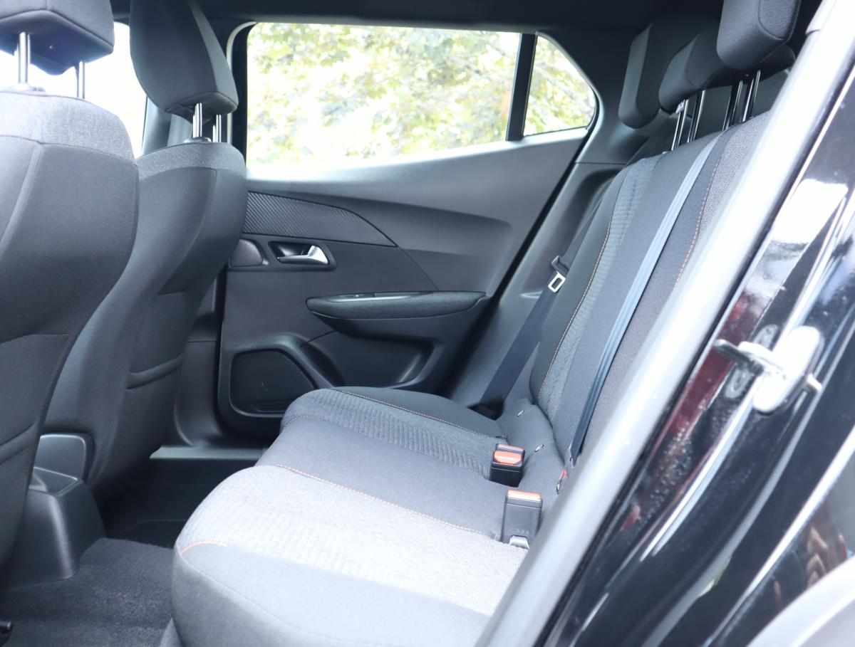 peugeot-2008-1-2-puretech-2025-gasolina-1199cc