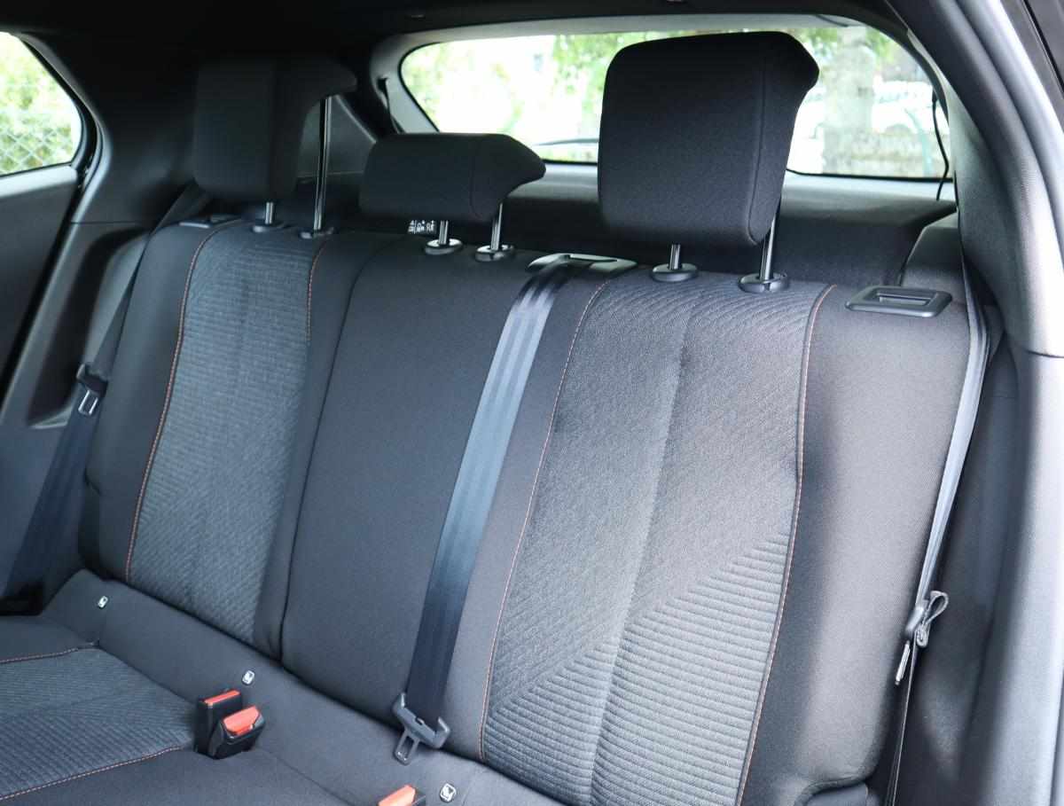 peugeot-2008-1-2-puretech-2025-gasolina-1199cc