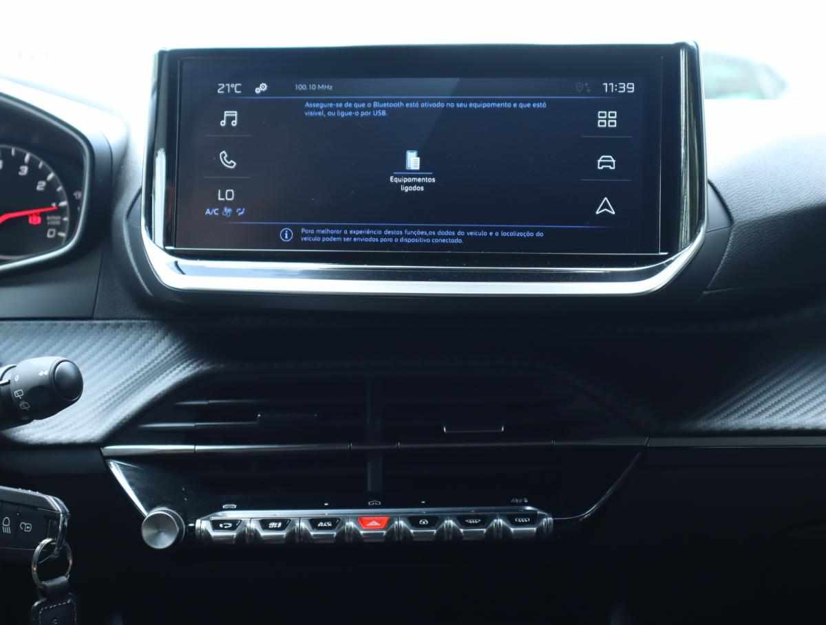 peugeot-2008-1-2-puretech-2025-gasolina-1199cc