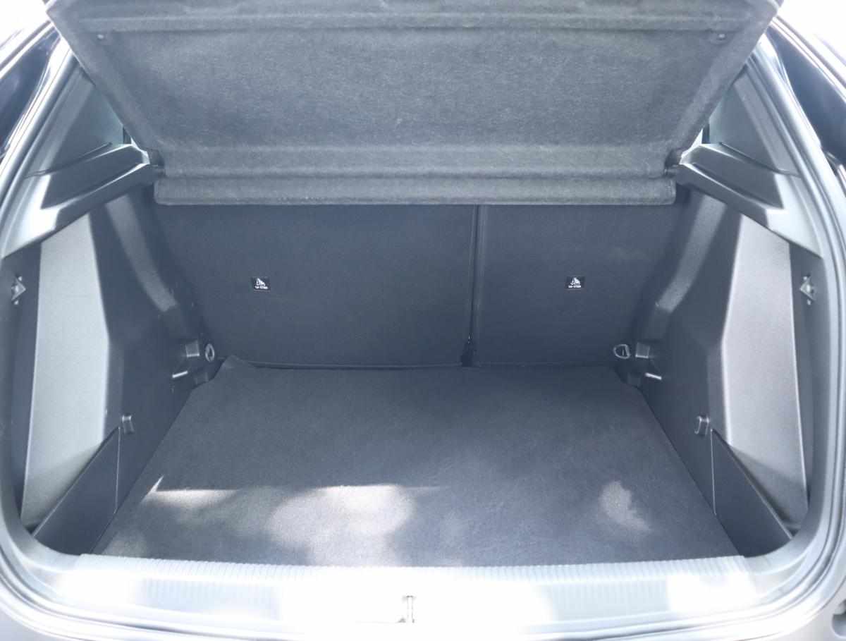peugeot-2008-1-2-puretech-2025-gasolina-1199cc