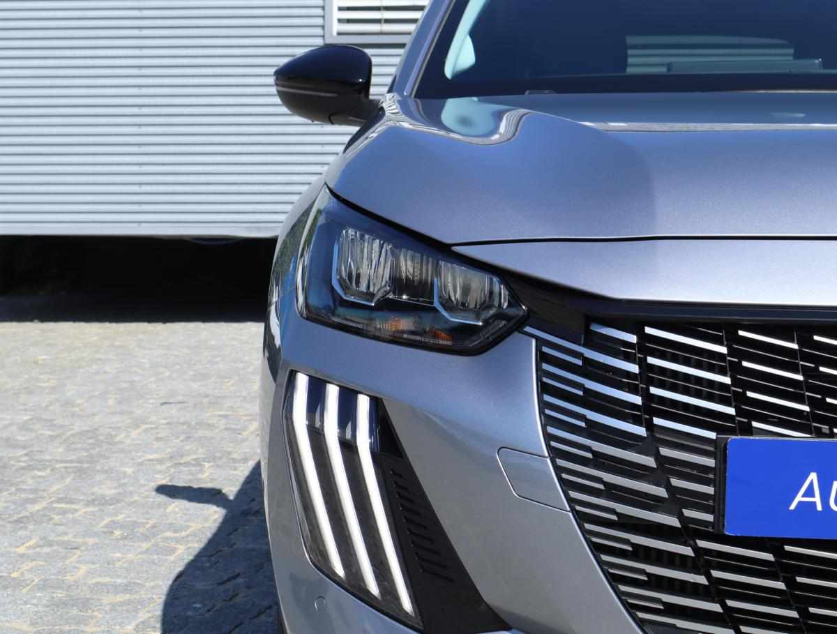 peugeot-208-1-2-puretech-2024-gasolina-1199cc