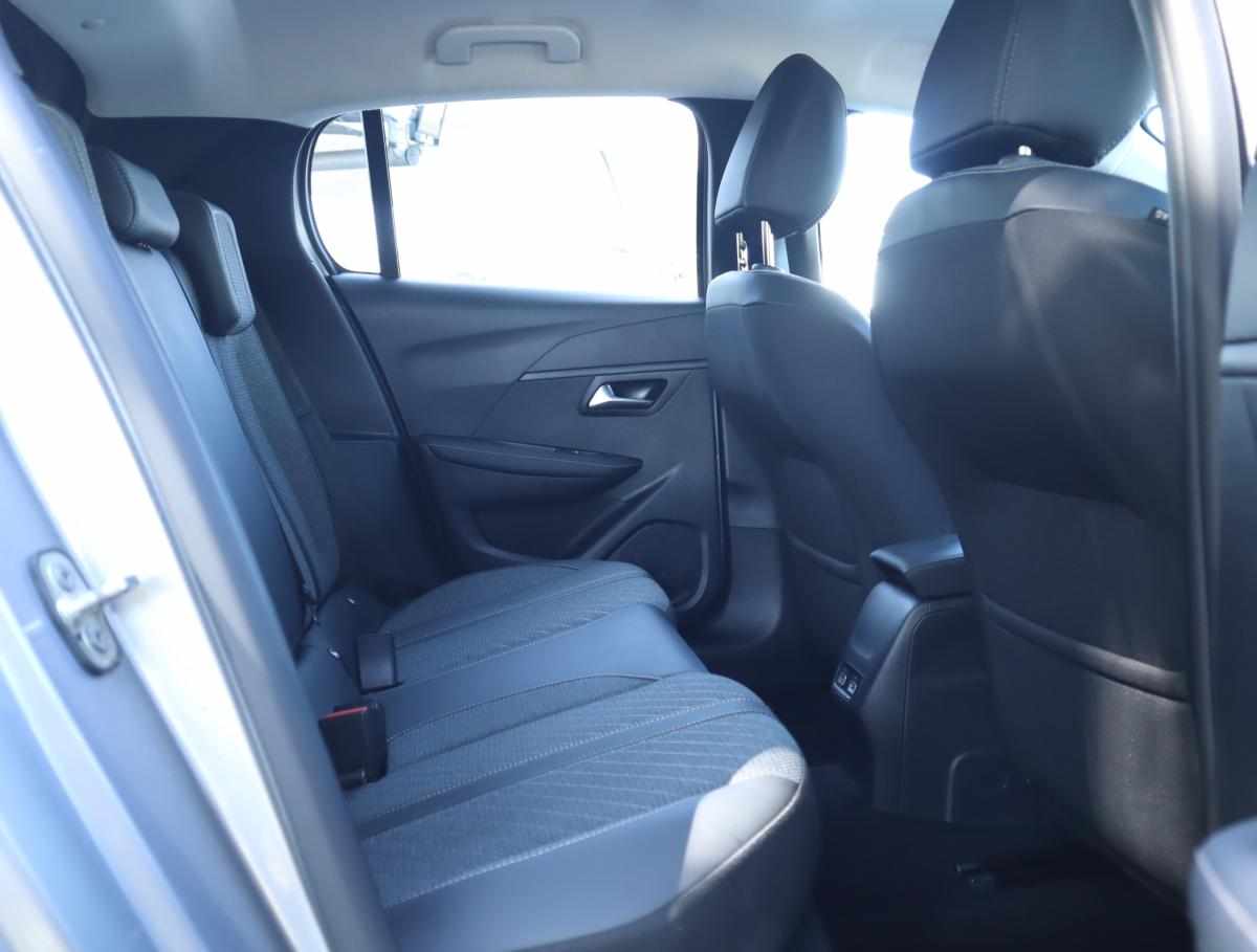 peugeot-208-1-2-puretech-2024-gasolina-1199cc