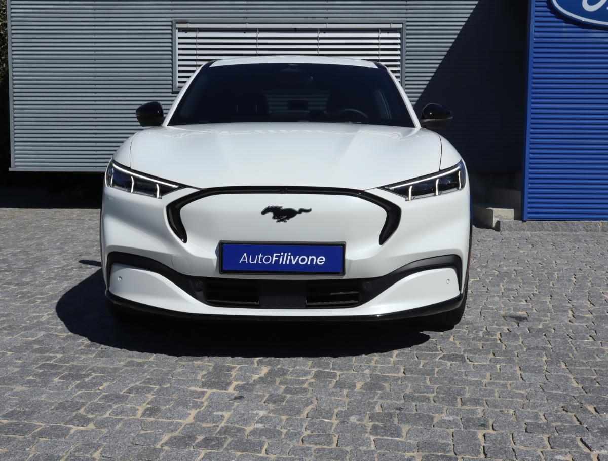 ford-mustang-mach-e-long-range-2024-eletrico