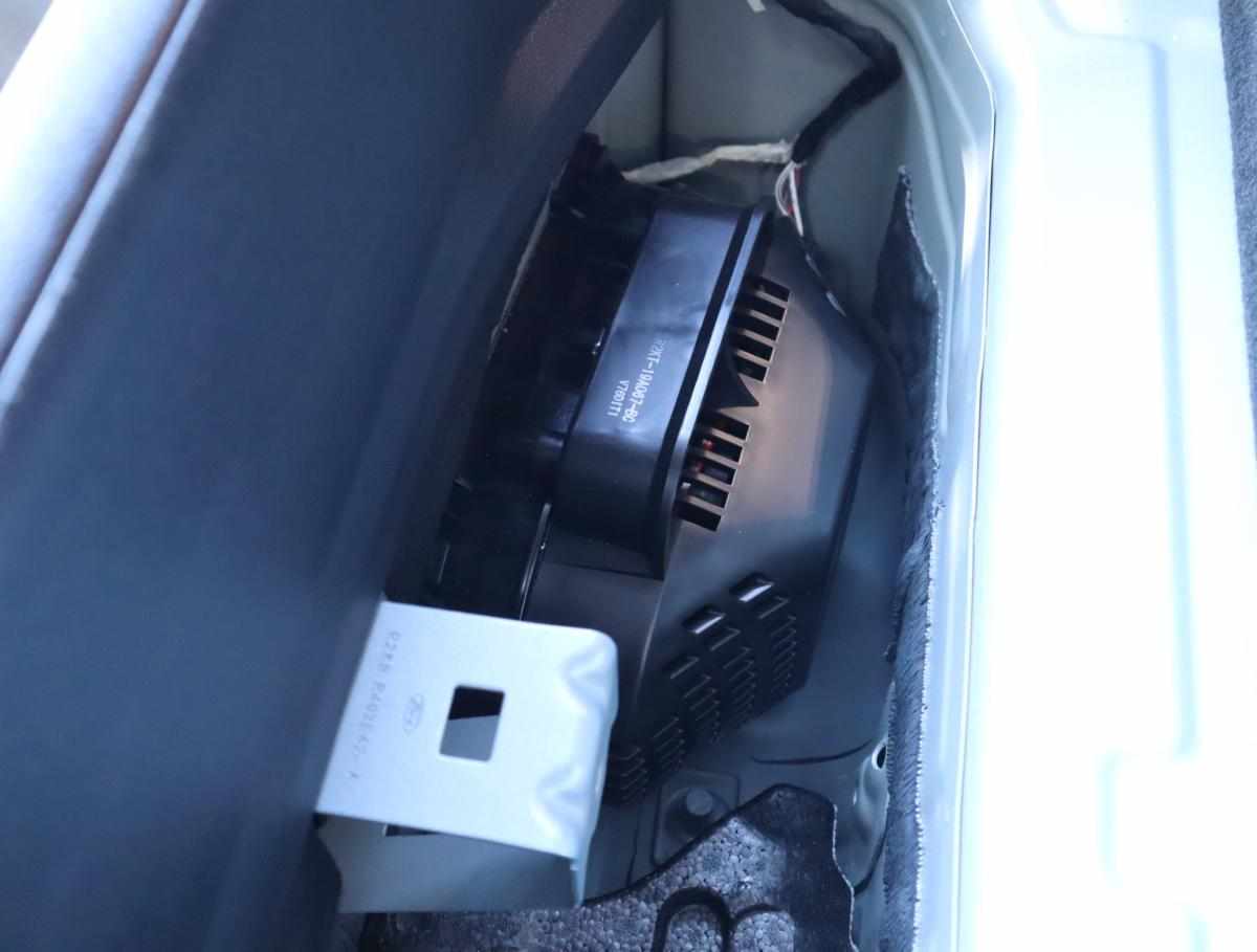 ford-explorer-ev-82-kwh-extended-range-rwd-2025-eletrico