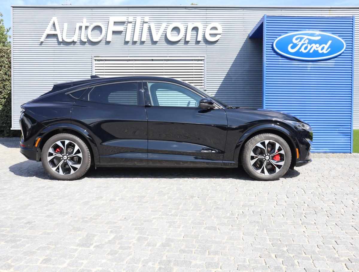 ford-mustang-mach-e-standard-range-awd-2022-eletrico