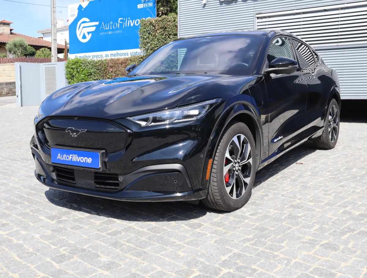 ford-mustang-mach-e-standard-range-awd-2022-eletrico