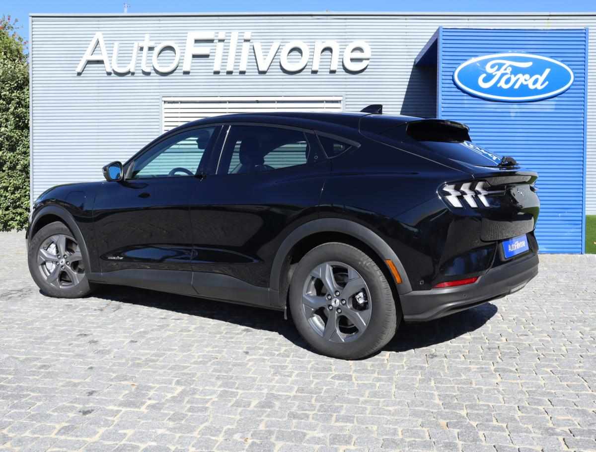 ford-mustang-mach-e-standard-range-2022-eletrico