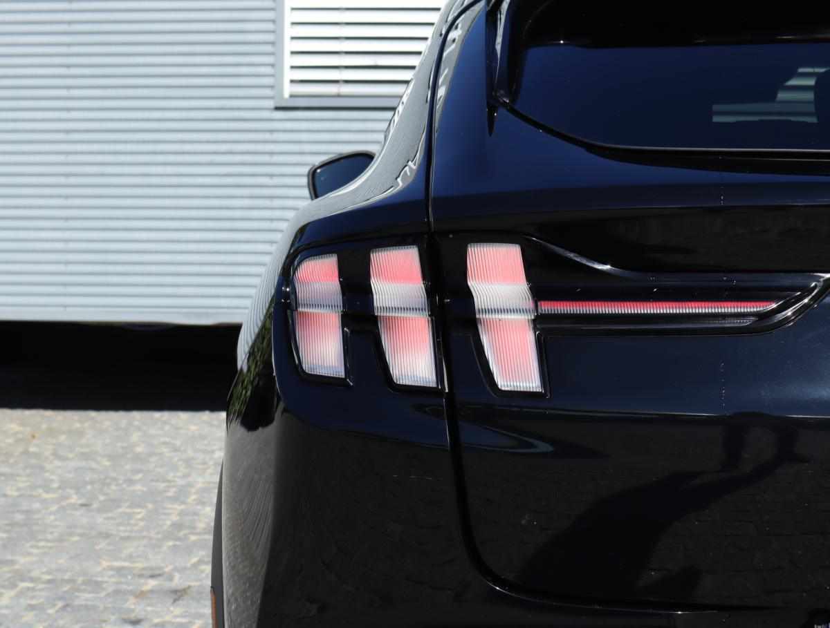 ford-mustang-mach-e-standard-range-2022-eletrico