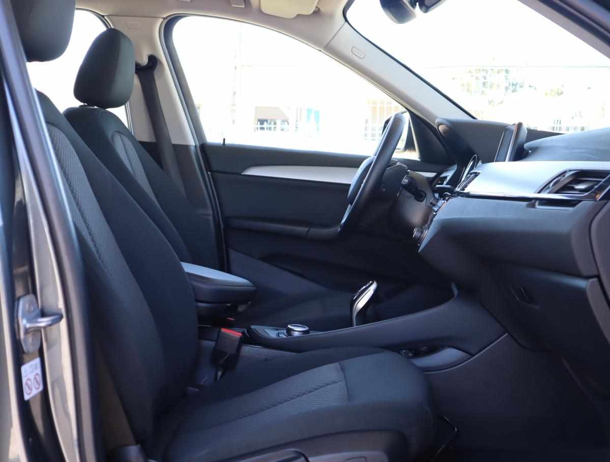 bmw-x1-sdrive16d-2018-diesel-1496cc