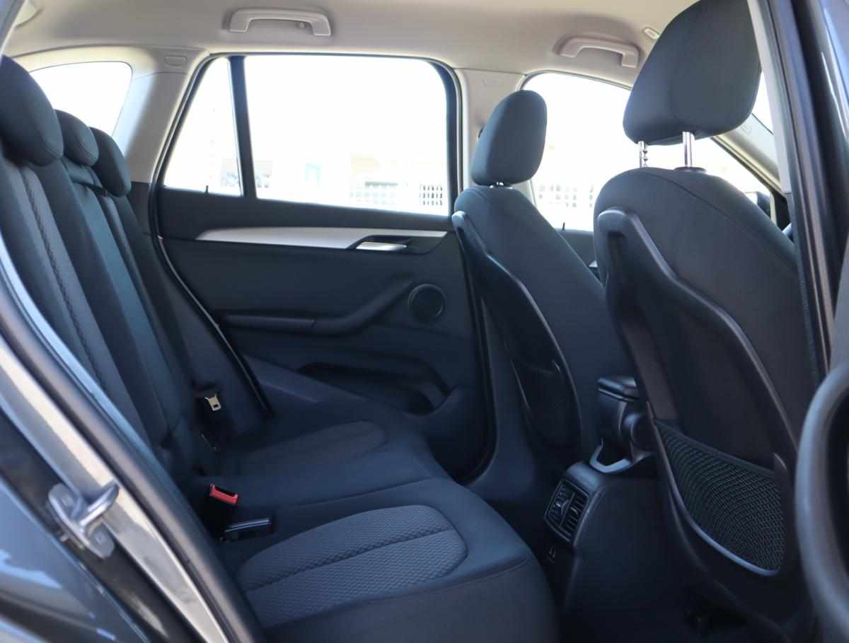 bmw-x1-sdrive16d-2018-diesel-1496cc