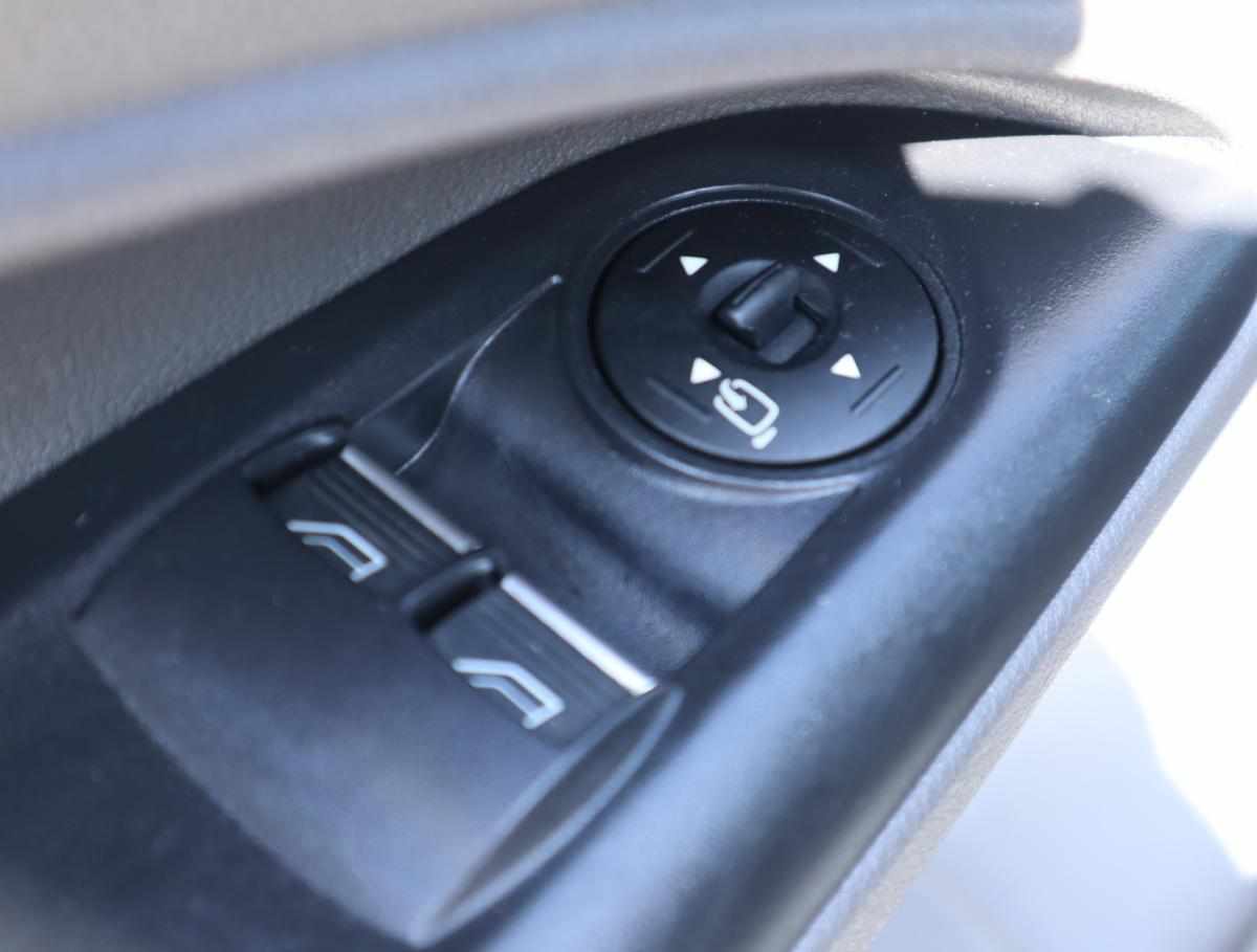 ford-transit-connect-1-5-100cv-2023-diesel-1499cc