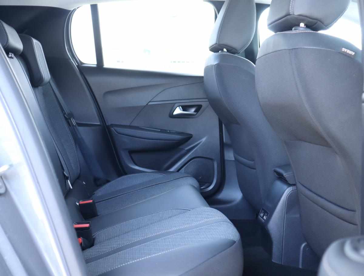 peugeot-208-1-2-puretech-2024-gasolina-1199cc