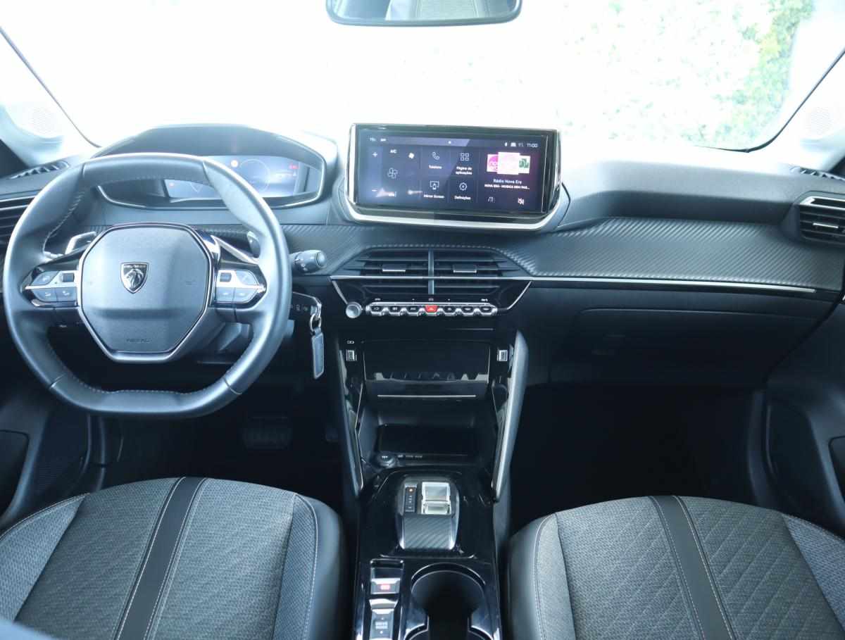 peugeot-208-1-2-puretech-2024-gasolina-1199cc