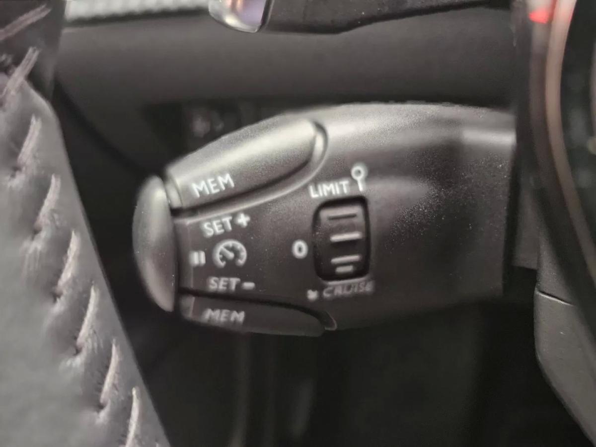 peugeot-2008-2021-gasolina-1199cc