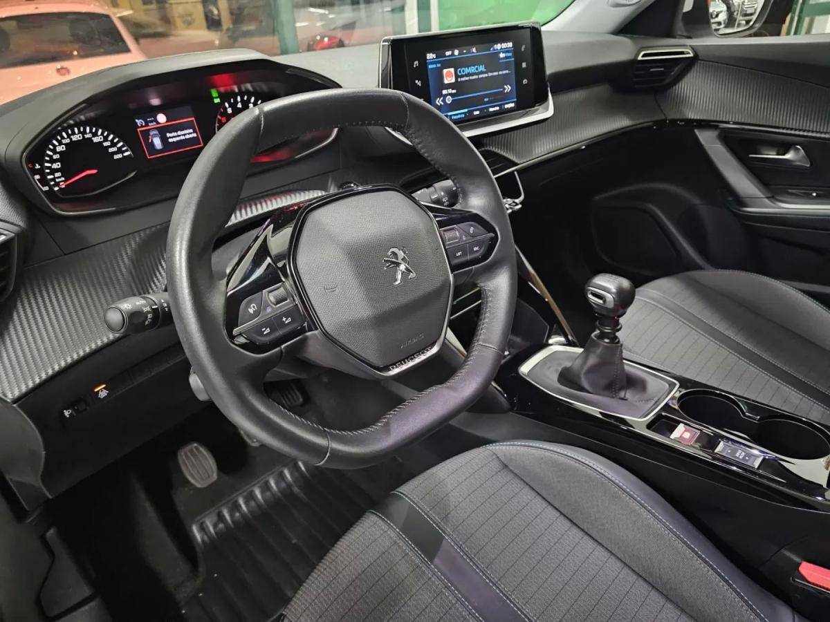 peugeot-2008-2021-diesel-1499cc