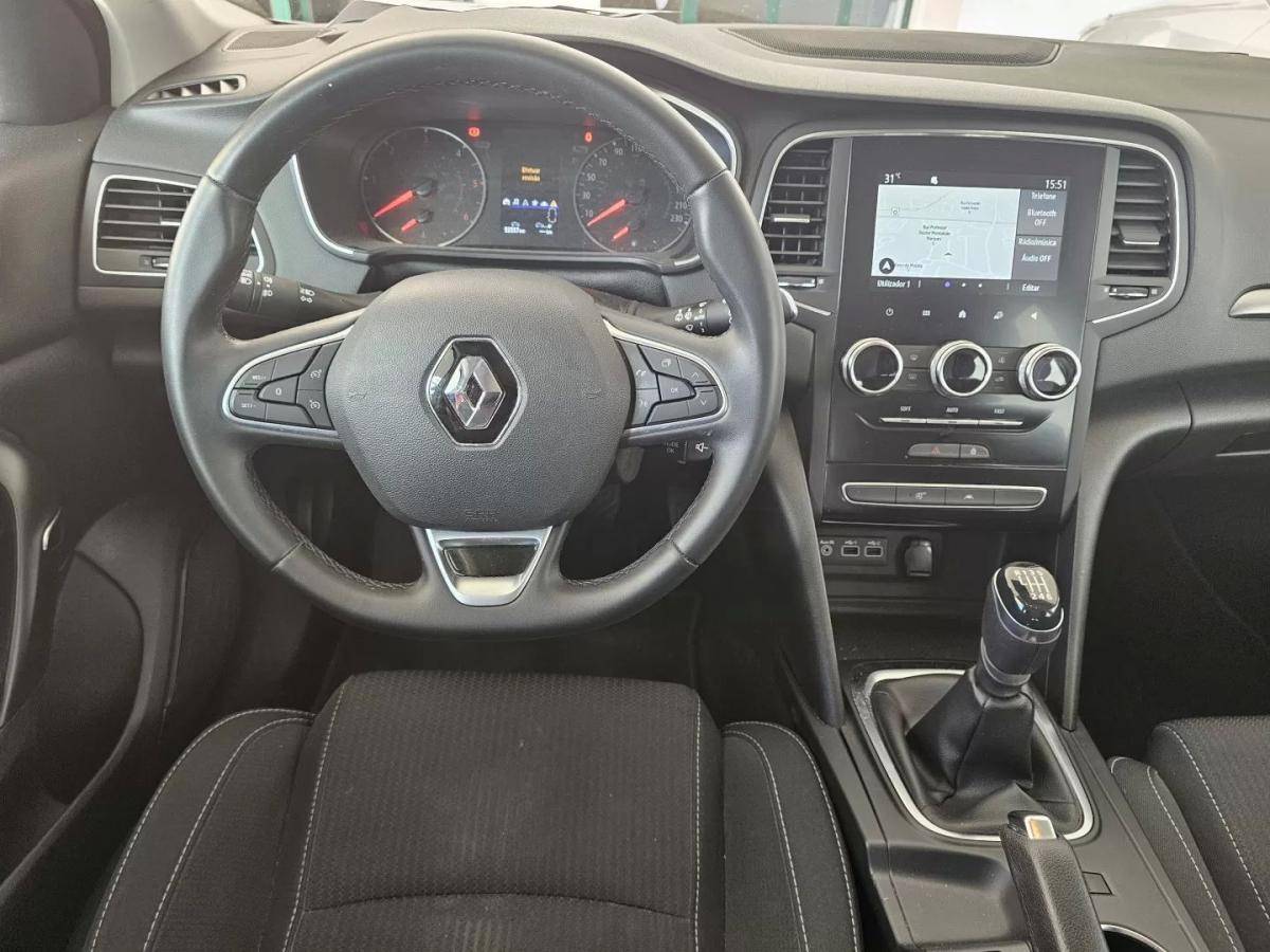 renault-megane-2022-diesel-1451cc