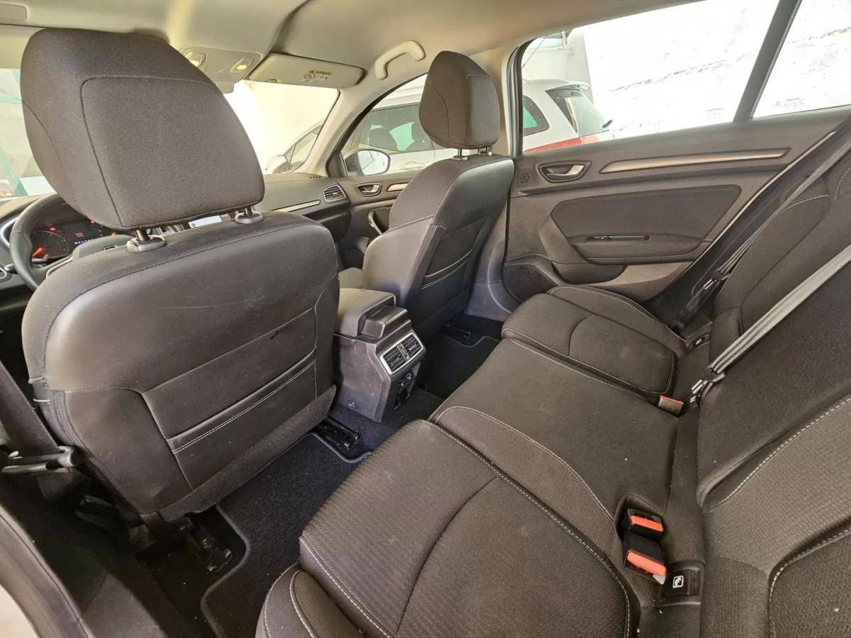 renault-megane-2022-diesel-1451cc