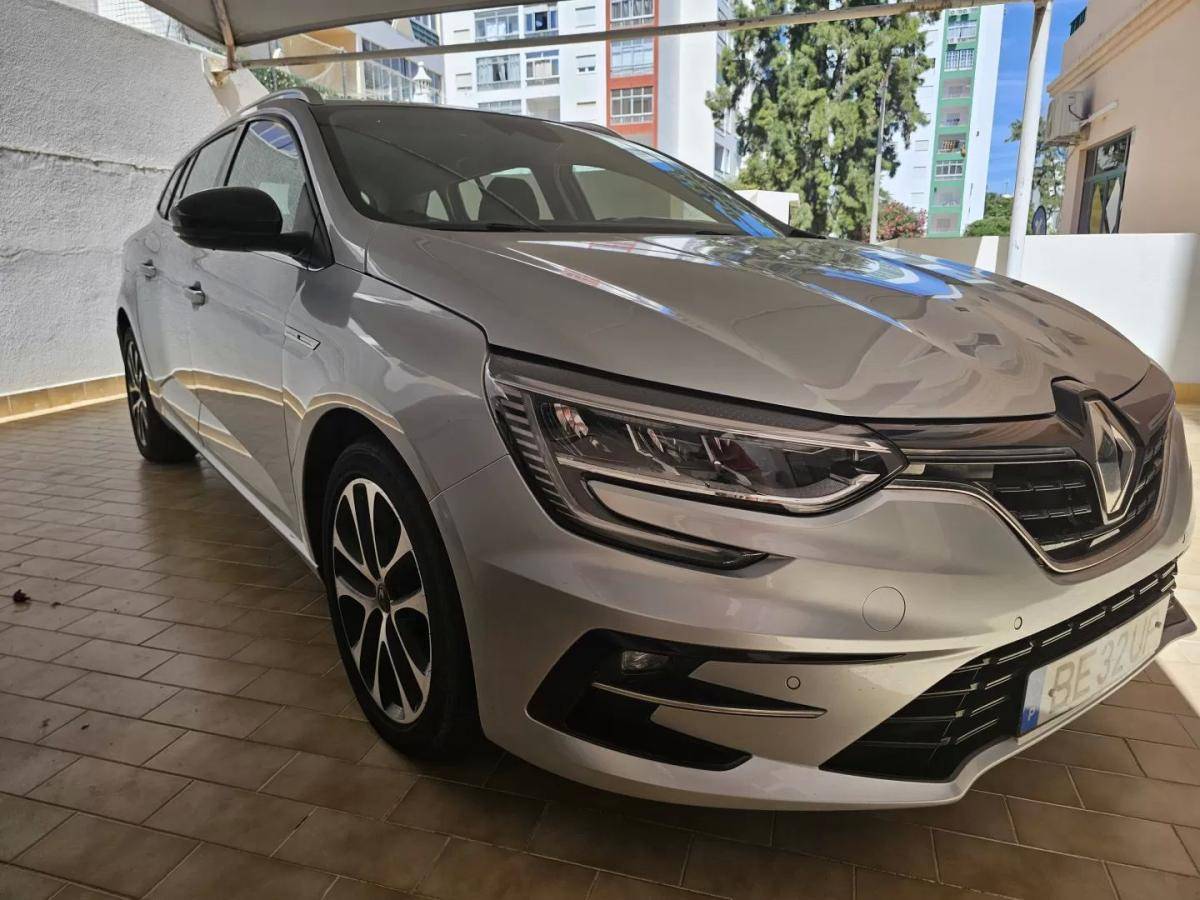 renault-megane-2022-diesel-1451cc