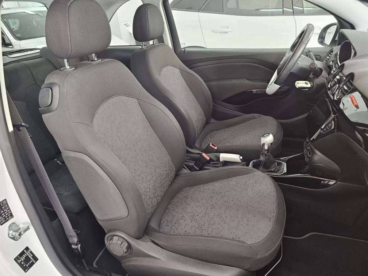 opel-adam-2015-gasolina-1229cc