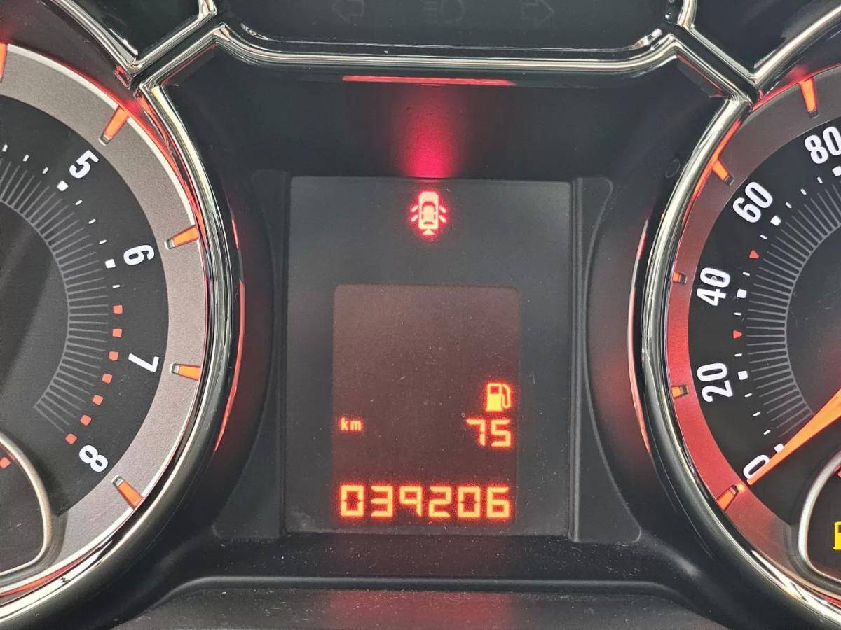 opel-adam-2015-gasolina-1229cc