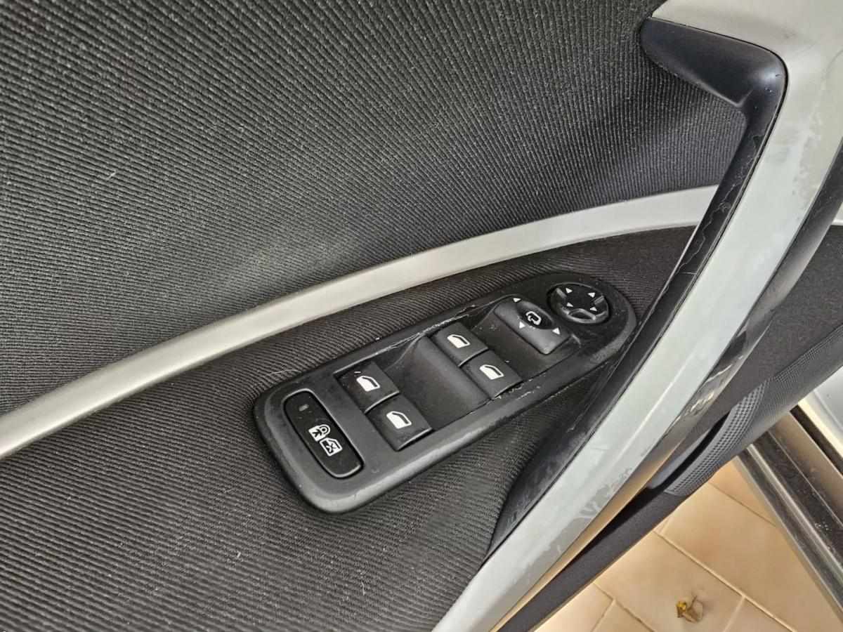 citroen-c5-2013-diesel-1560cc
