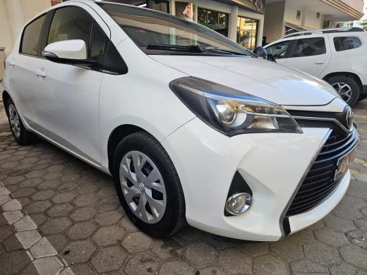 toyota-yaris-2015-gasolina-998cc