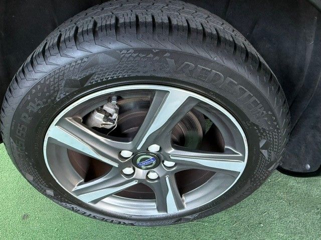 volvo-v40-2017-diesel-1969cc