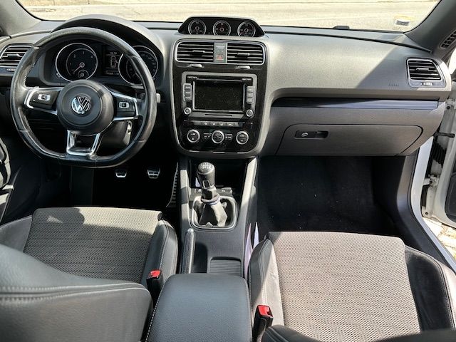 volkswagen-scirocco-2015-diesel-1968cc