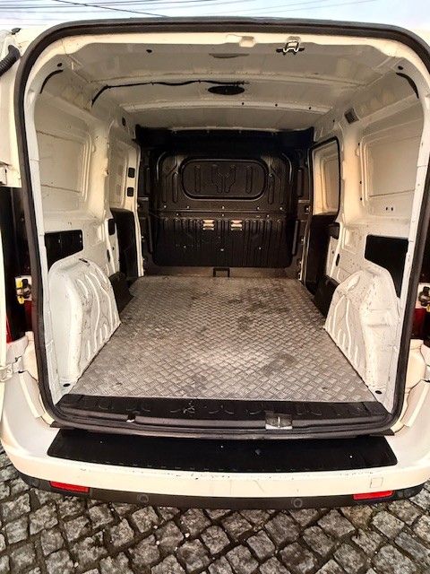 opel-combo-2018-diesel-1598cc