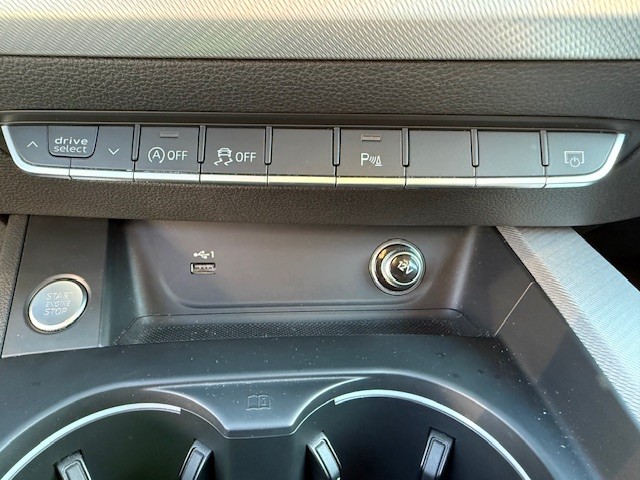 audi-a4-avant-2019-diesel-1968cc