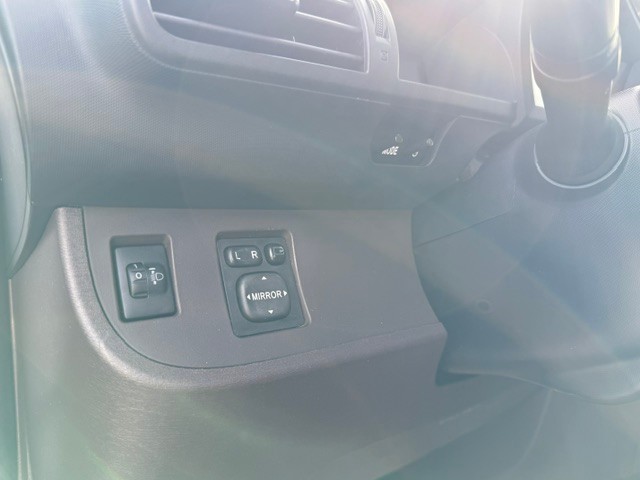 toyota-iq-2009-diesel-1364cc