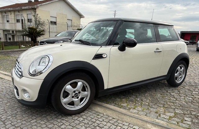 mini-one-2011-diesel-1598cc