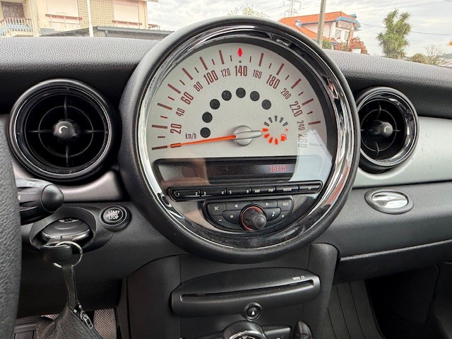 mini-one-2011-diesel-1598cc