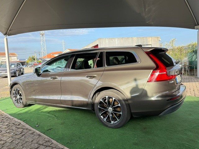 volvo-v60-2020-diesel-1969cc