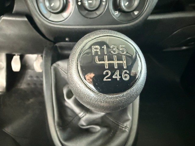opel-combo-2018-diesel-1598cc
